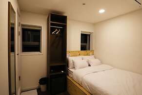 Step Inn Myeongdong 1