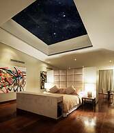 Under the Stars Luxury Apartments