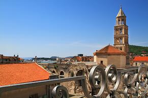 La Porta Luxury Rooms