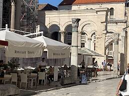 La Porta Luxury Rooms