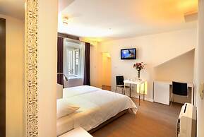 La Porta Luxury Rooms
