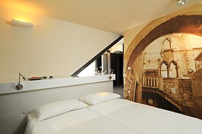 La Porta Luxury Rooms