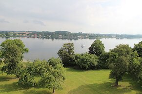 Gl. Avernæs Sinatur Hotel & Konference