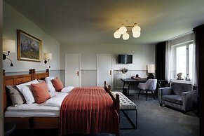 Gl. Avernæs Sinatur Hotel & Konference