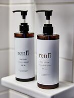 Sixtus Sinatur Hotel og Konference