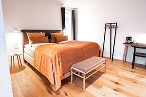 Sixtus Sinatur Hotel og Konference