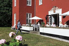 Skarrildhus Sinatur Hotel og Konference