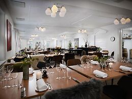 Skarrildhus Sinatur Hotel og Konference