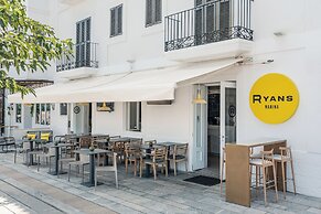 Ryans La Marina