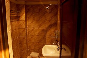 Hotel Himalaya Haridwar @ Har Ki Pauri Road