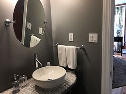 Baldwinsville B&B