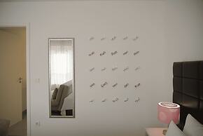 Apartments Rosenthal Residence