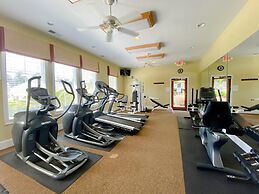 Barefoot Resort by Palmetto Vacations