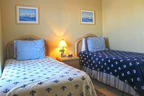 Barefoot Resort by Palmetto Vacations