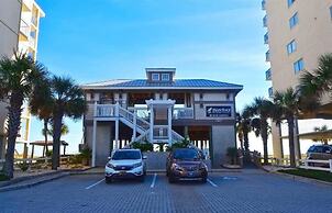 Barefoot Resort by Palmetto Vacations