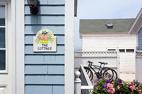 The Blue Dory Inn