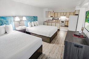 Tropical Seas Hotel