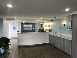 Tropical Seas Hotel