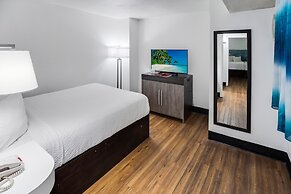 Tropical Seas Hotel
