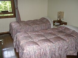 Pension & Restaurant Bistare Kana