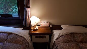 Pension & Restaurant Bistare Kana