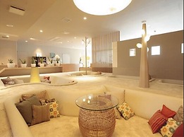 SUICHOKAN - Caters to women