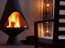 SUICHOKAN - Caters to women