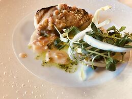 Holiday Villa Hotel & Resort Karuizawa