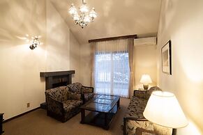 Holiday Villa Hotel & Resort Karuizawa