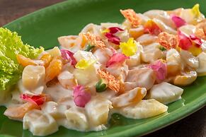 Spa Resort Hawaiians ViR Port