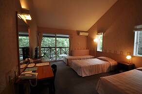 Country Inn The White Marine