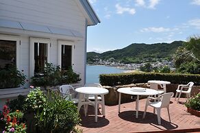 Country Inn The White Marine