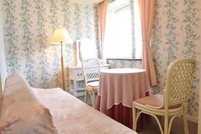 Country Inn The White Marine