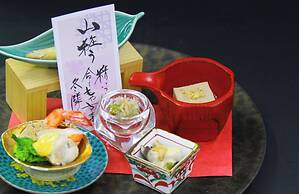 Itoyanagi Koyado Yuwa