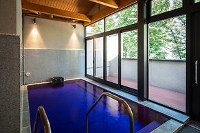 Joshinnosato Hibikino