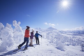 Hoshino Resorts Oirase Keiryu Hotel