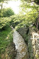 Nakaoyama Onsen Shosenkaku