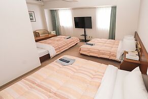 Tendo Central Hotel