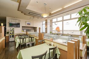 Tendo Central Hotel
