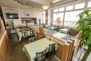 Tendo Central Hotel