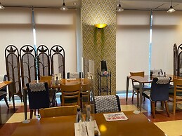 Hotel Crown Hills Arakawaoki (BBH Hotel Group)