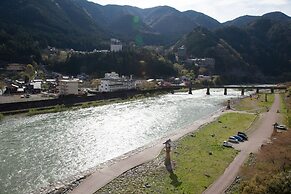 Gero Onsen Okudaya Happoen