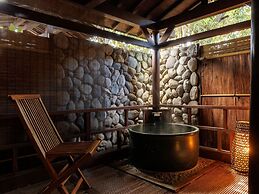 Oiwakeya Ryokan