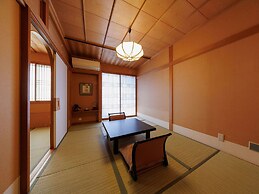 Oiwakeya Ryokan