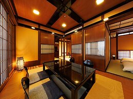 Oiwakeya Ryokan