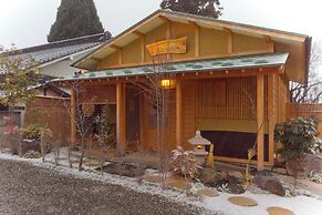 Oiwakeya Ryokan