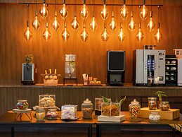 Mercure Kochi Tosa Resort & Spa