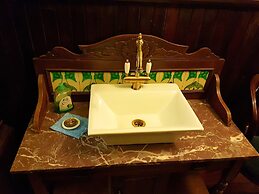 Bridgefield Guest House