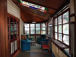 Bridgefield Guest House