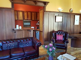 Bridgefield Guest House